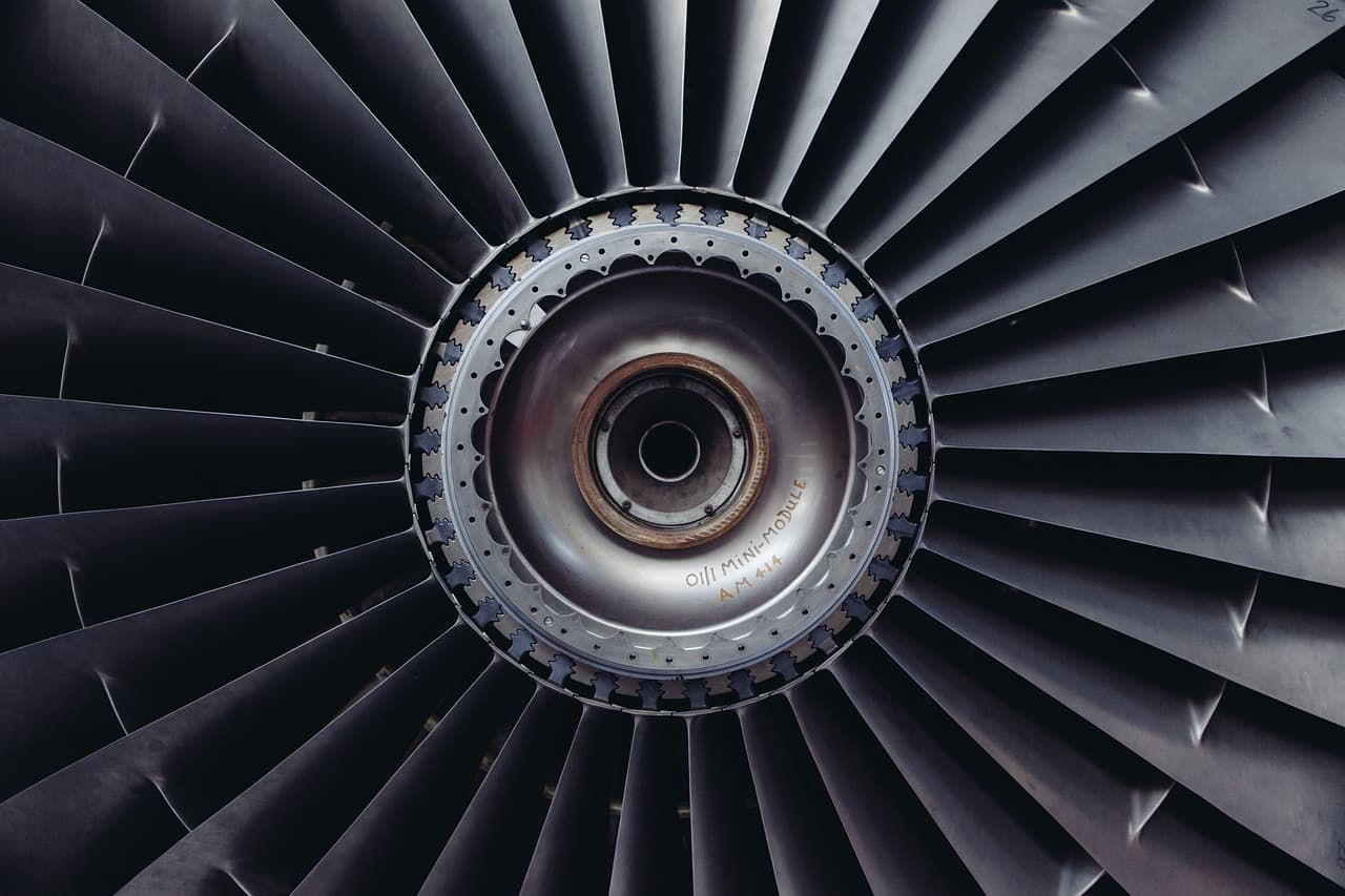 Circular Economy in Heavy Machinery: Recycling and Reuse