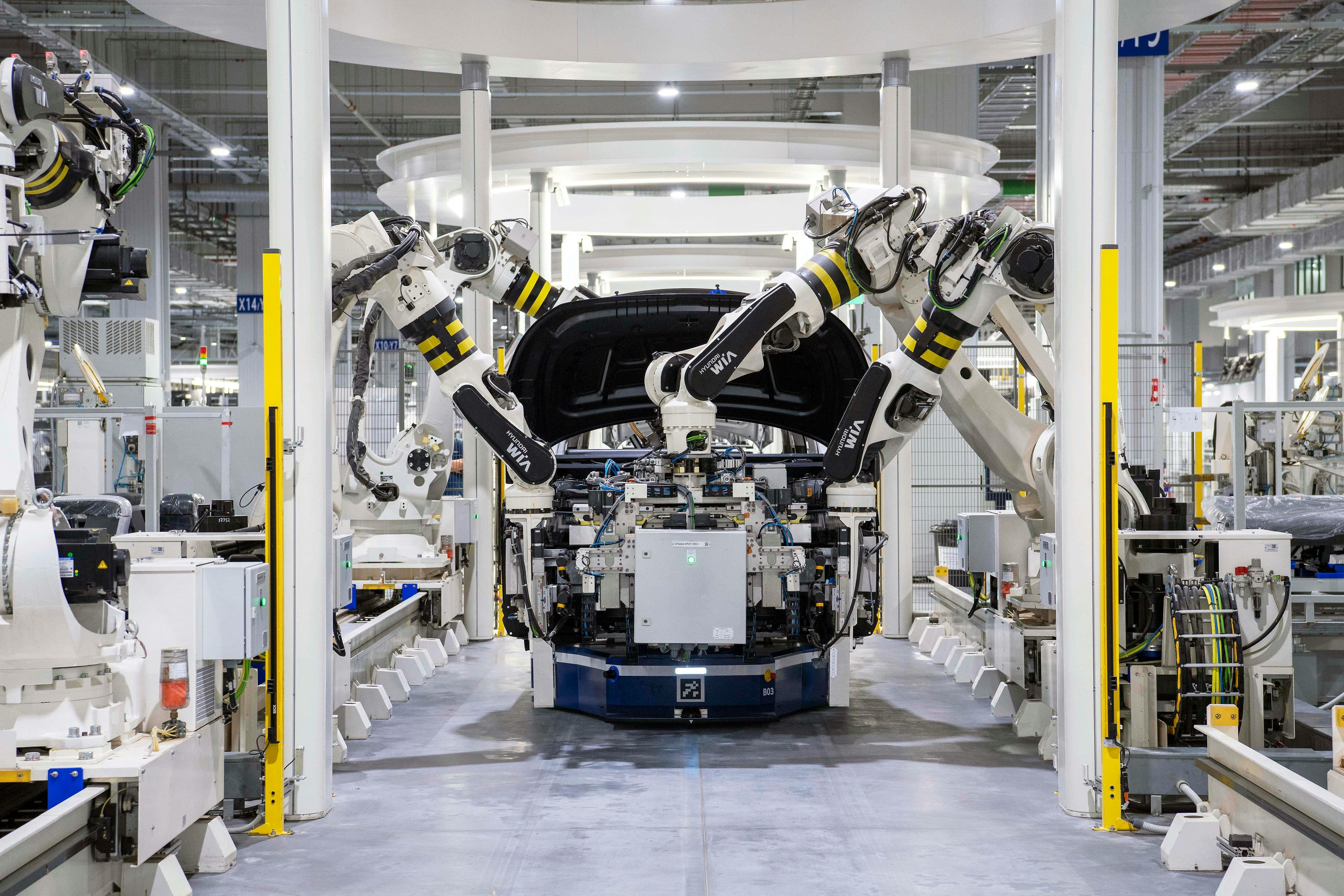 The Rise of Smart Heavy Equipment: Connectivity, Automation, and Data